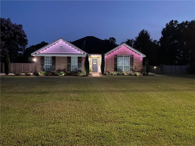 10545 Elgin Drive S, Grand Bay, AL 36541