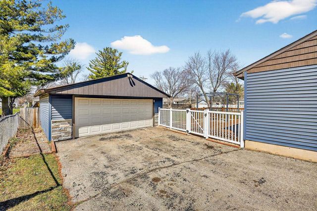 1010 Grant Street, Fort Atkinson, WI 53538
