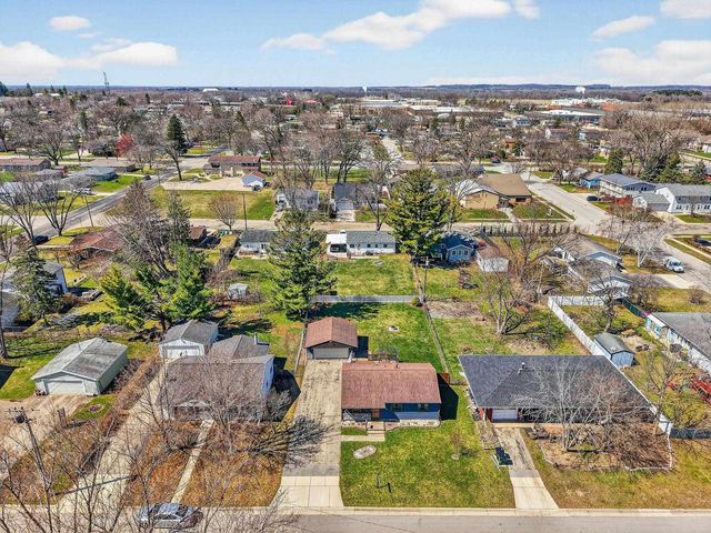1010 Grant Street, Fort Atkinson, WI 53538
