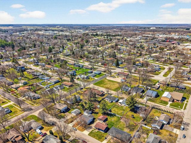 1010 Grant Street, Fort Atkinson, WI 53538