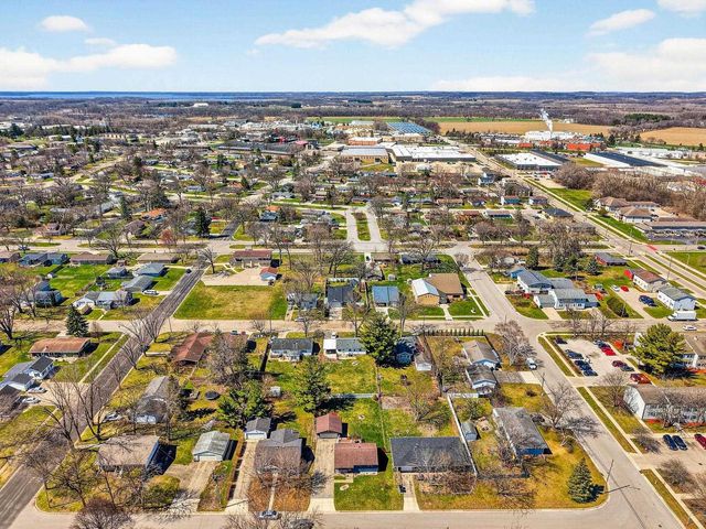 1010 Grant Street, Fort Atkinson, WI 53538
