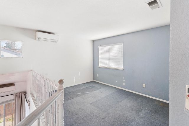 2720 River Cove Dr, Riverbank, CA 95367