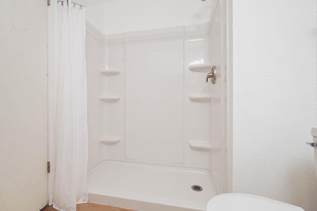 2720 River Cove Dr, Riverbank, CA 95367