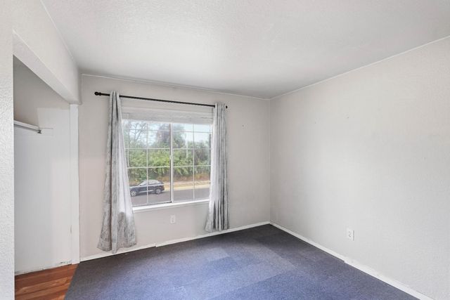 2720 River Cove Dr, Riverbank, CA 95367