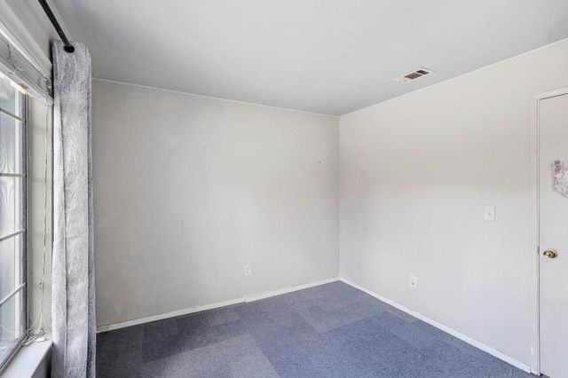 2720 River Cove Dr, Riverbank, CA 95367