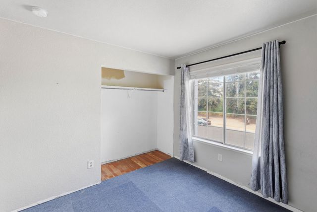 2720 River Cove Dr, Riverbank, CA 95367