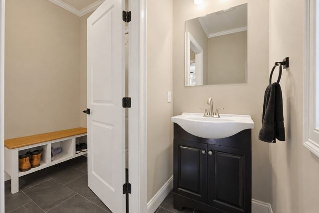 74 King Philip Rd, Norton, MA 02766