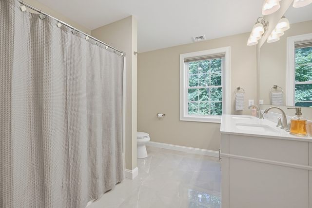 74 King Philip Rd, Norton, MA 02766