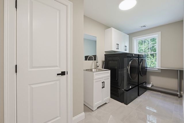 74 King Philip Rd, Norton, MA 02766