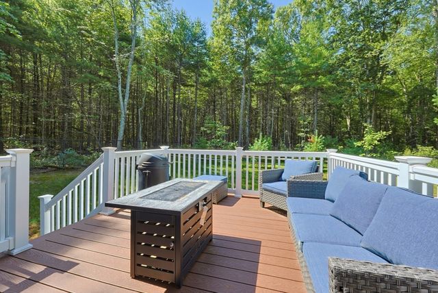 74 King Philip Rd, Norton, MA 02766