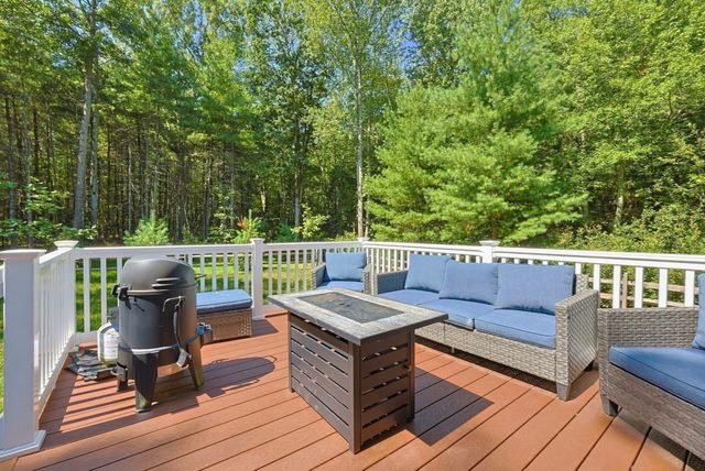 74 King Philip Rd, Norton, MA 02766