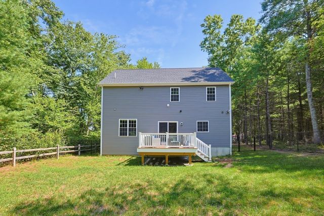 74 King Philip Rd, Norton, MA 02766
