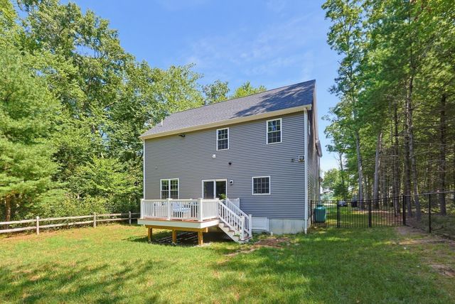 74 King Philip Rd, Norton, MA 02766