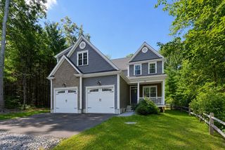 74 King Philip Rd, Norton, MA 02766