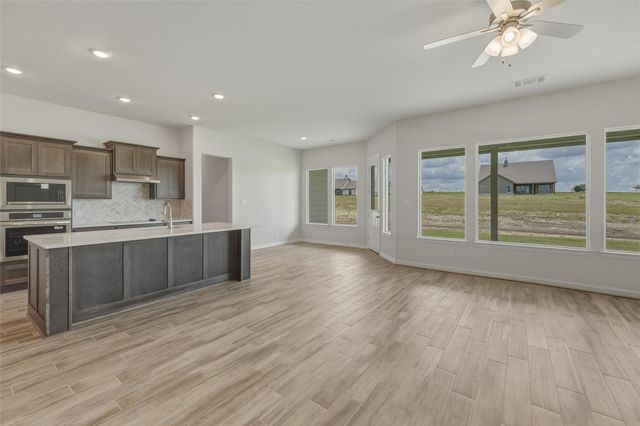 131 Big Sky Road, Decatur, TX 76234