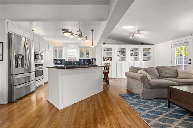 4520 Birchman Avenue, Fort Worth, TX 76107