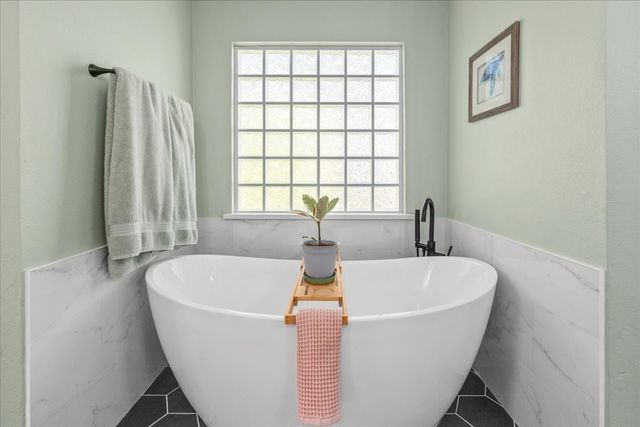 4520 Birchman Avenue, Fort Worth, TX 76107