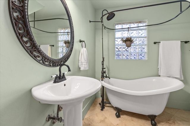 4520 Birchman Avenue, Fort Worth, TX 76107