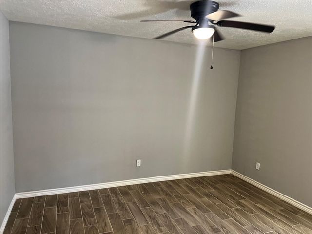2375 Virginia Court B, Montgomery, TX 77316