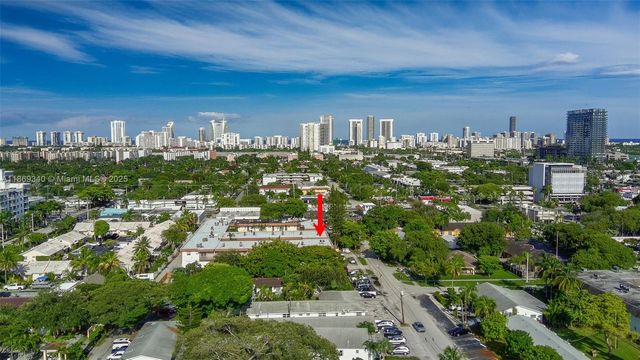 415 NE 2nd St 223, Hallandale Beach, FL 33009