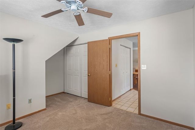 141 Cambridge Dr, Springdale Twp, PA 15049