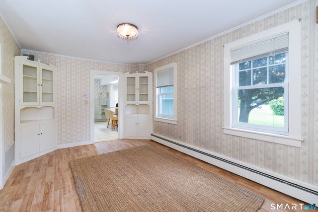 208 Boston Street, Guilford, CT 06437
