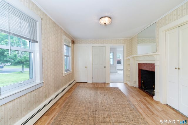 208 Boston Street, Guilford, CT 06437