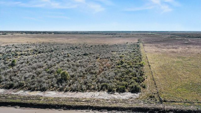 TBD Gau, Double Bayou, TX 77514