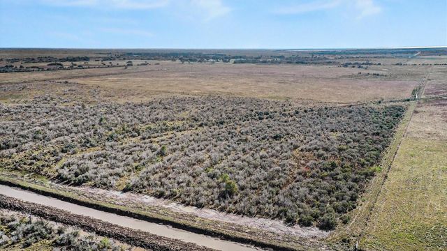 TBD Gau, Double Bayou, TX 77514