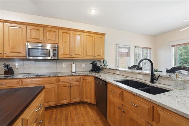 8509 N Eastern Avenue, Kansas City, MO 64157