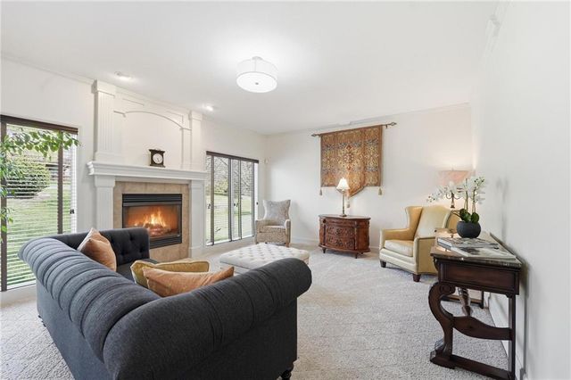 8509 N Eastern Avenue, Kansas City, MO 64157