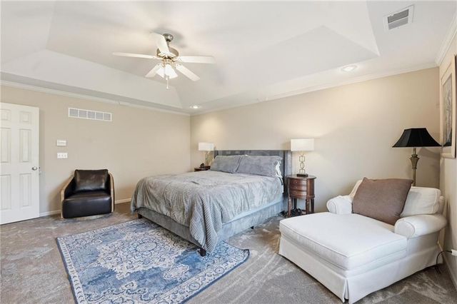 8509 N Eastern Avenue, Kansas City, MO 64157