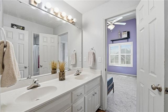 8509 N Eastern Avenue, Kansas City, MO 64157