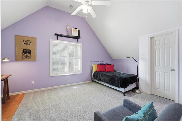 8509 N Eastern Avenue, Kansas City, MO 64157