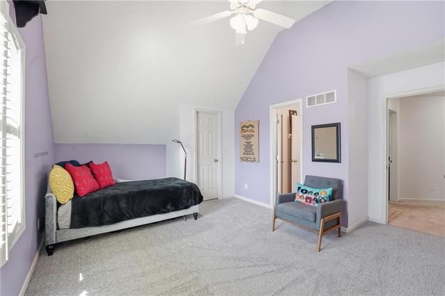 8509 N Eastern Avenue, Kansas City, MO 64157