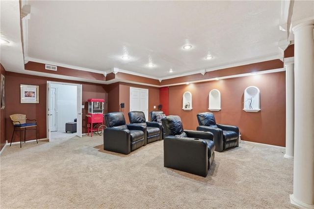 8509 N Eastern Avenue, Kansas City, MO 64157