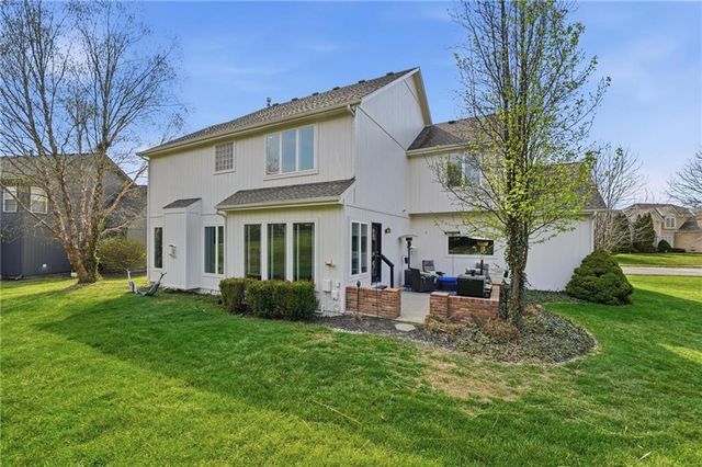8509 N Eastern Avenue, Kansas City, MO 64157