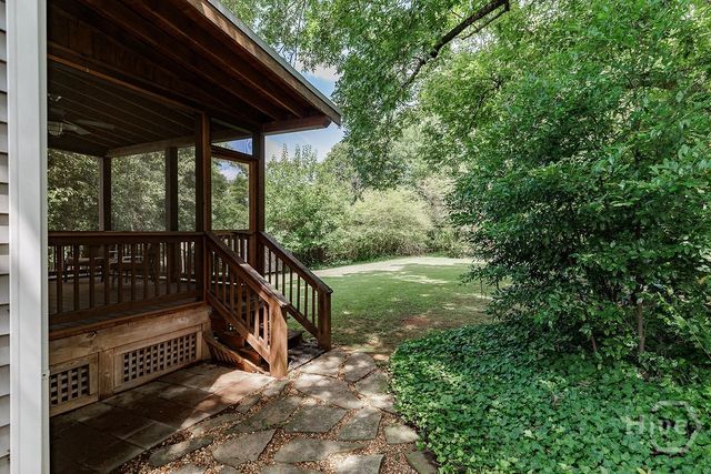 560 Sunset Drive Drive, Athens, GA 30606