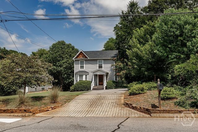 560 Sunset Drive Drive, Athens, GA 30606