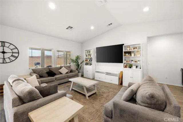 11946 Peaceful Valley Lane, Victorville, CA 92392