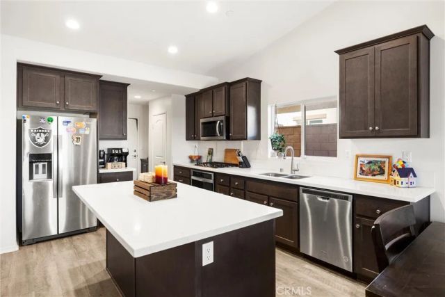 11946 Peaceful Valley Lane, Victorville, CA 92392
