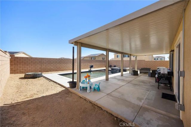 11946 Peaceful Valley Lane, Victorville, CA 92392