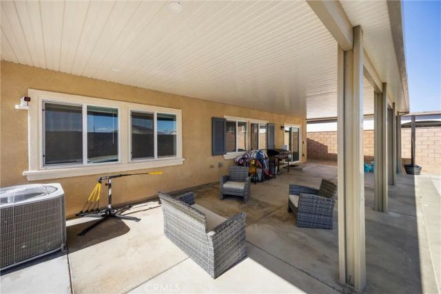 11946 Peaceful Valley Lane, Victorville, CA 92392