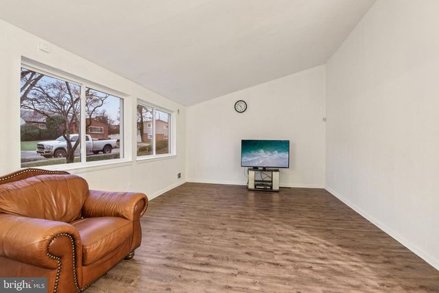 7412 KATHYDALE RD, Baltimore, MD 21208