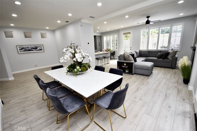 26 Santa Catalina Aisle, Irvine, CA 92606