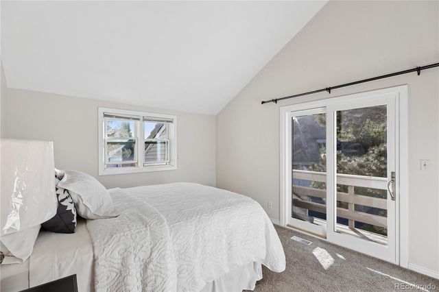 2290 S Yosemite Circle, Denver, CO 80231