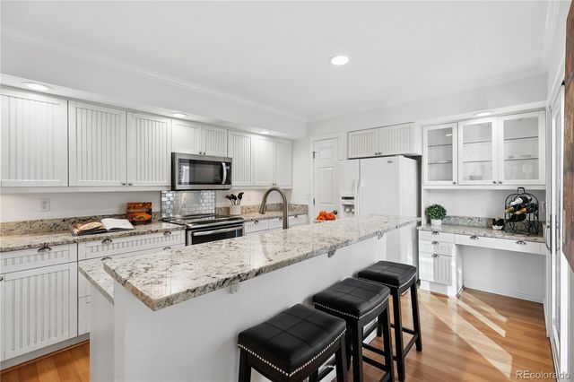 2290 S Yosemite Circle, Denver, CO 80231