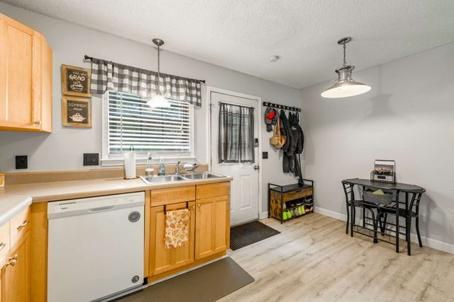 733 Holder Dr, Nashville, TN 37217