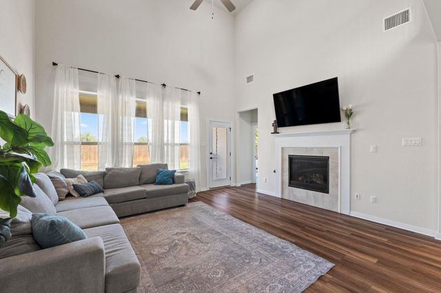251 Zuma DR, Liberty Hill, TX 78642