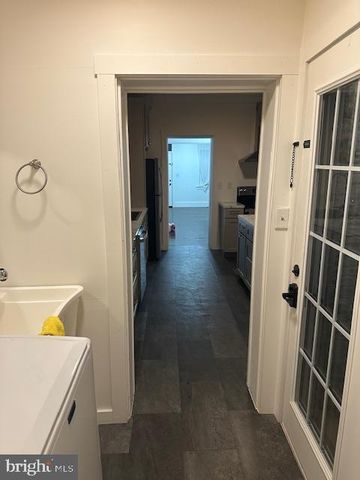 120 E STATE ST, Quarryville, PA 17566